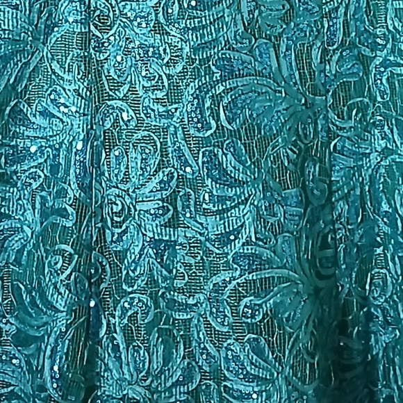 Elegant Teal Sleeveless Dress - Picture 8 of 8